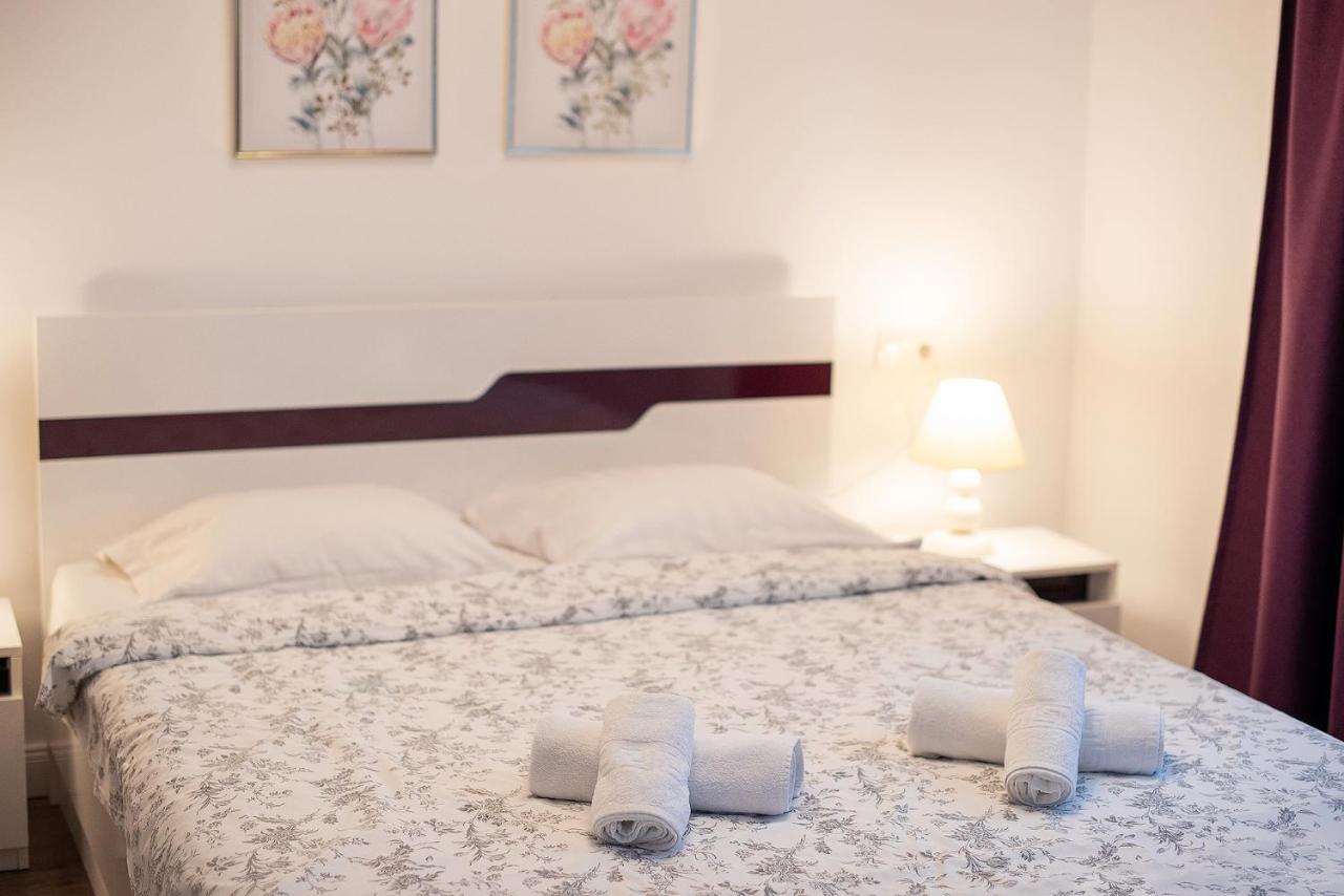קלוז'-נאפוקה Tonitza Apartments מראה חיצוני תמונה