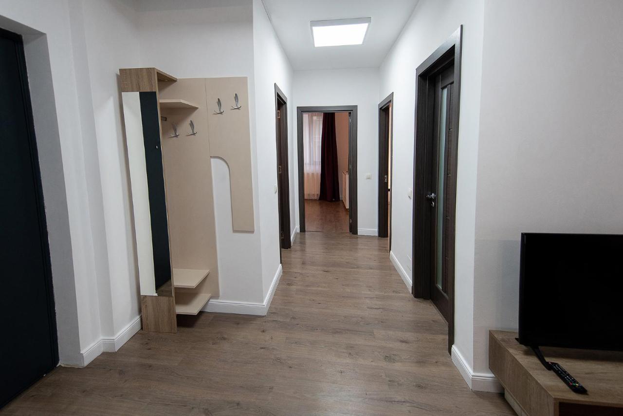קלוז'-נאפוקה Tonitza Apartments מראה חיצוני תמונה