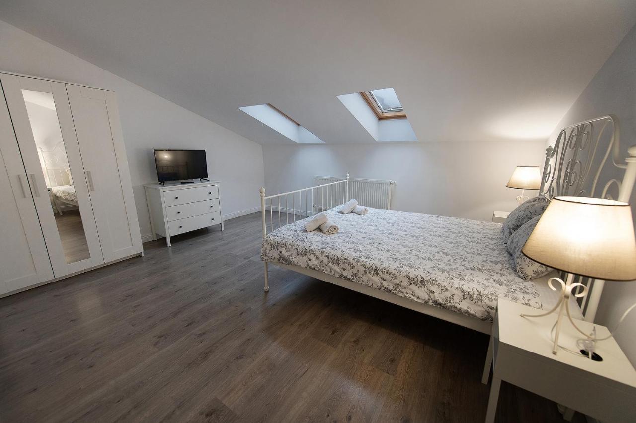 קלוז'-נאפוקה Tonitza Apartments מראה חיצוני תמונה